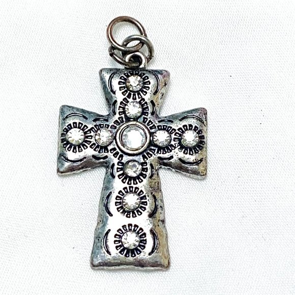 Cross Pendant - Picture 1 of 2
